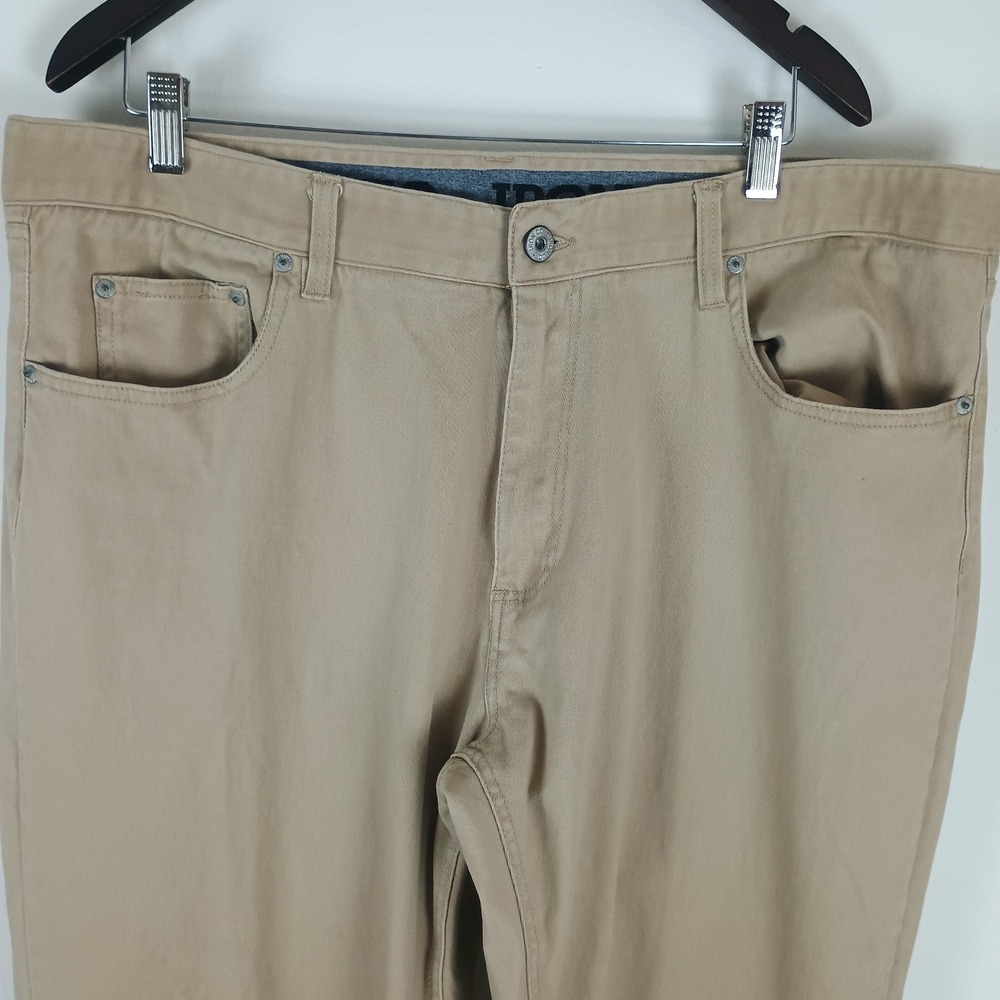 Iron Co Khaki Chino Pants Mens 40x28 Tan Stretch Casual Workwear - Picture 2 of 9